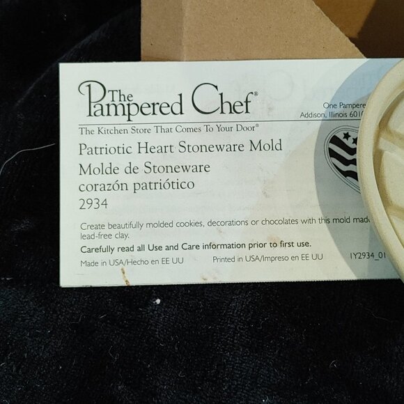 2005 Pampered Chef Cookie Mold American Flag Heart NEW - Picture 4 of 6